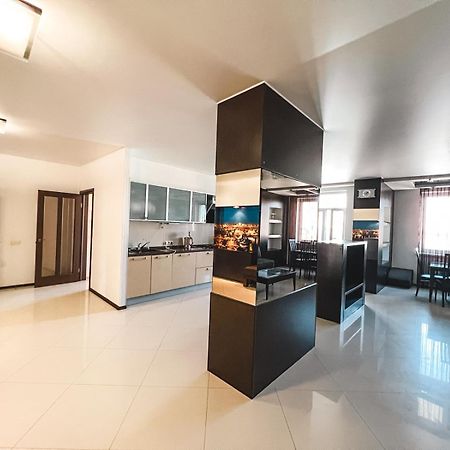 Cozy Apartments On The Left Bank Kiev Phòng bức ảnh